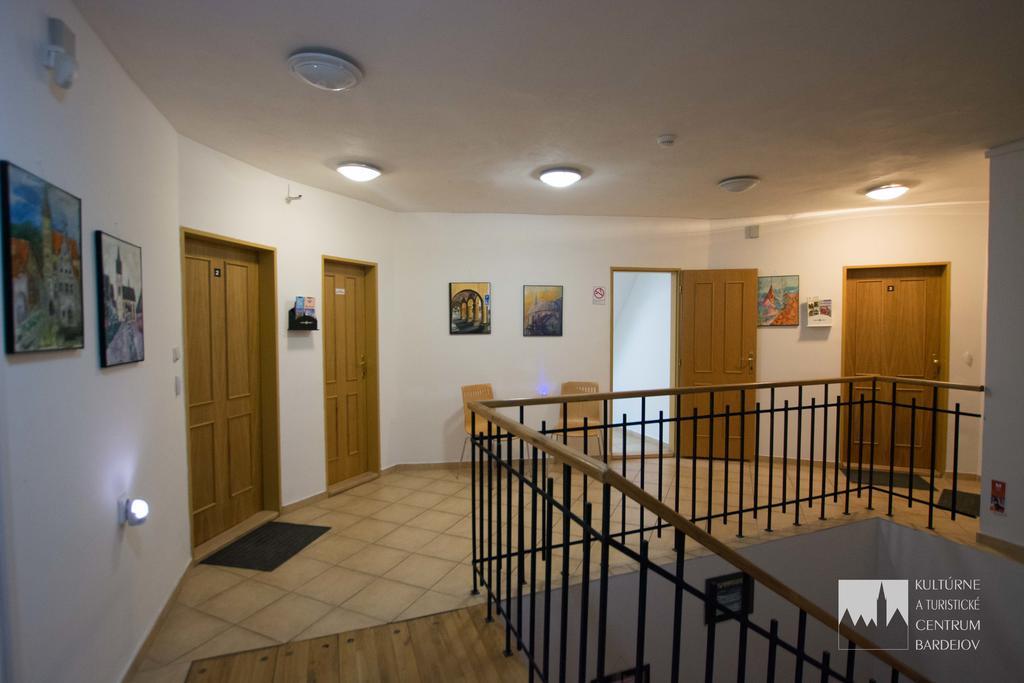 Kulturne Centrum Bártfa Kültér fotó